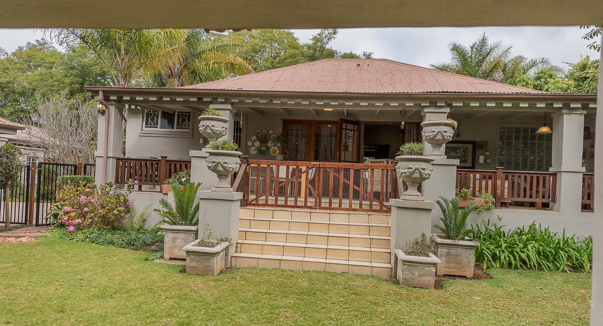 Chateau B&B Piet Retief Exterior photo